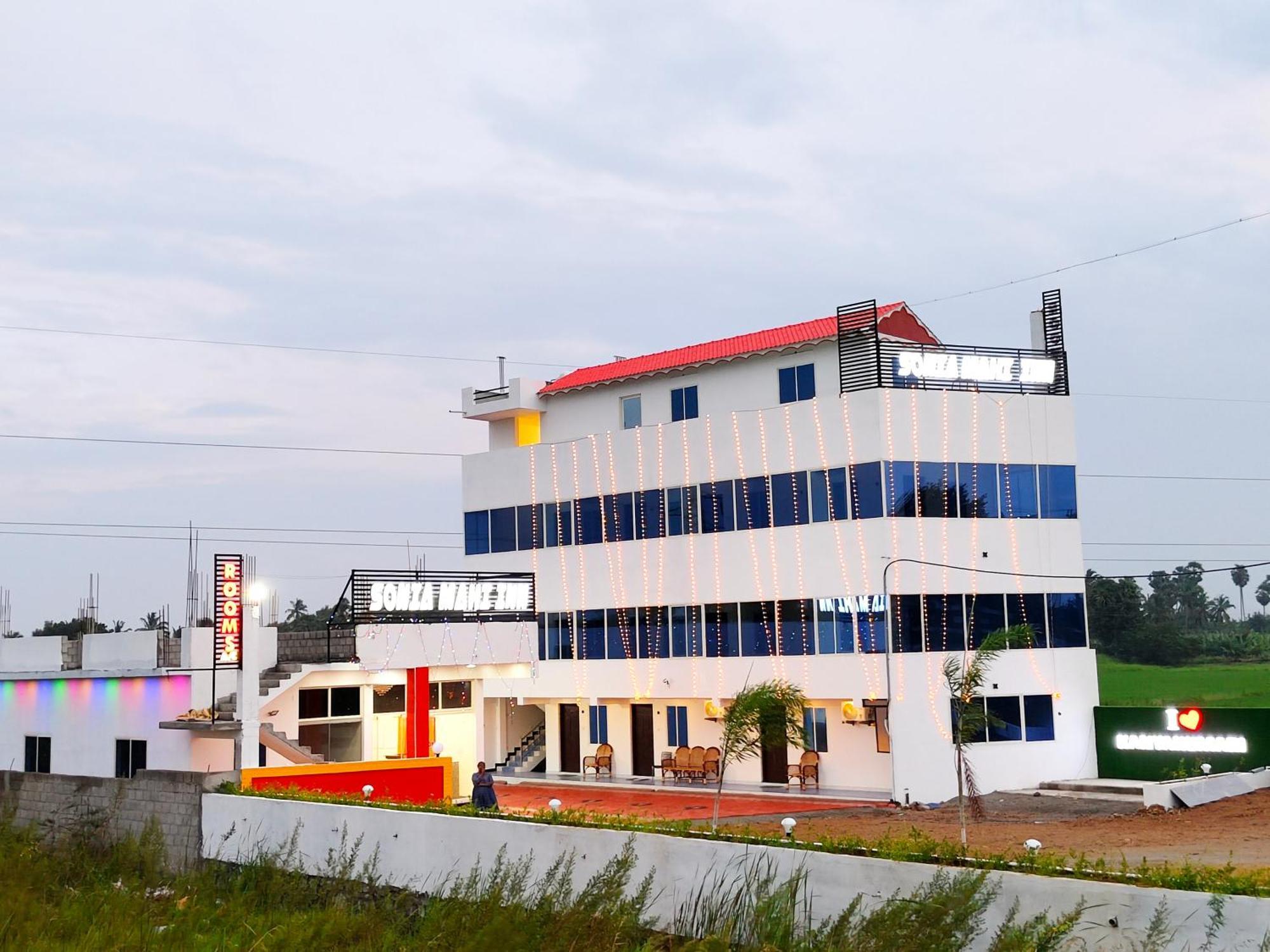 Hotel Sonia Mahi Inn กันยากุมารี ภายนอก รูปภาพ